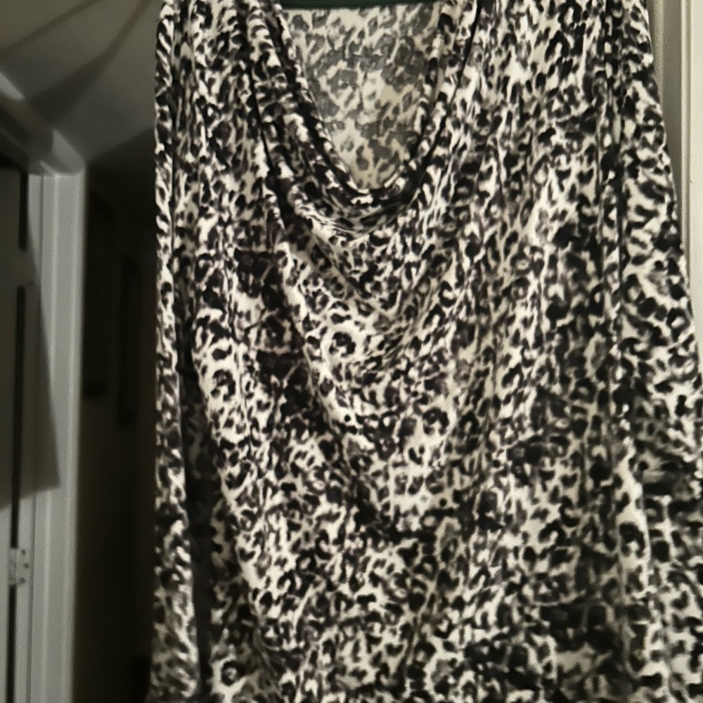 2x new with tags beautiful animal print shirt